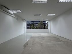 UB. One (D14), Factory #604756741